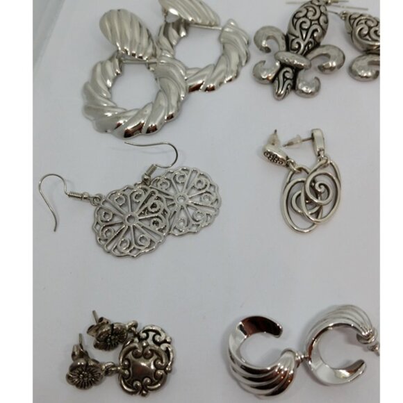 BUNDLE lot 8 fun variety silver tone earrings - Picture 2 of 5